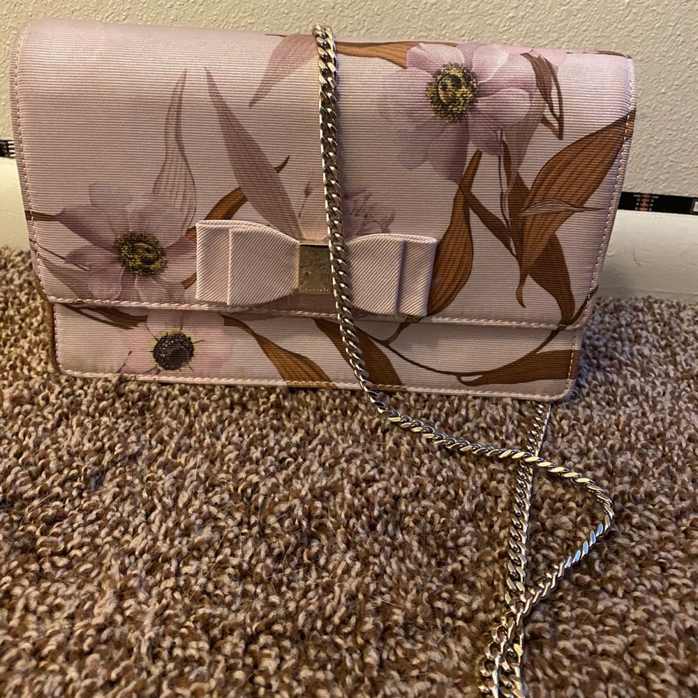 Pink purse with chain strap